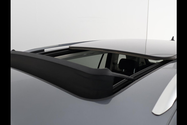 Volkswagen Tiguan Allspace 1.5 TSI AUTOMAAT.7 ZITS.GARANTIE 10-2030* PANODAK .PDC V+A. APPLE/ANDROID. STOELVERWARMING ETC ETC