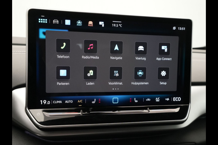 Volkswagen ID.4 Pro Business 77 kWh 286pk Navigatie Camera Stoelverwarming Acc 221