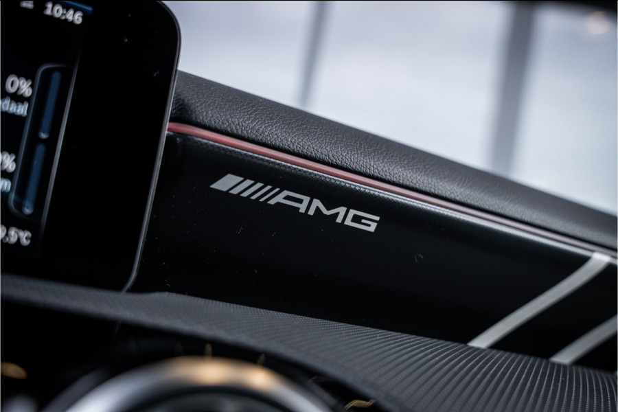 Mercedes-Benz A-Klasse AMG A35 4MATIC - Panorama | Burmester | Keyless | Camera | Stoelverwarming