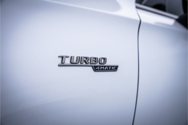 Mercedes-Benz A-Klasse AMG A35 4MATIC - Panorama | Burmester | Keyless | Camera | Stoelverwarming