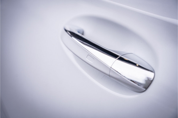 Mercedes-Benz A-Klasse AMG A35 4MATIC - Panorama | Burmester | Keyless | Camera | Stoelverwarming