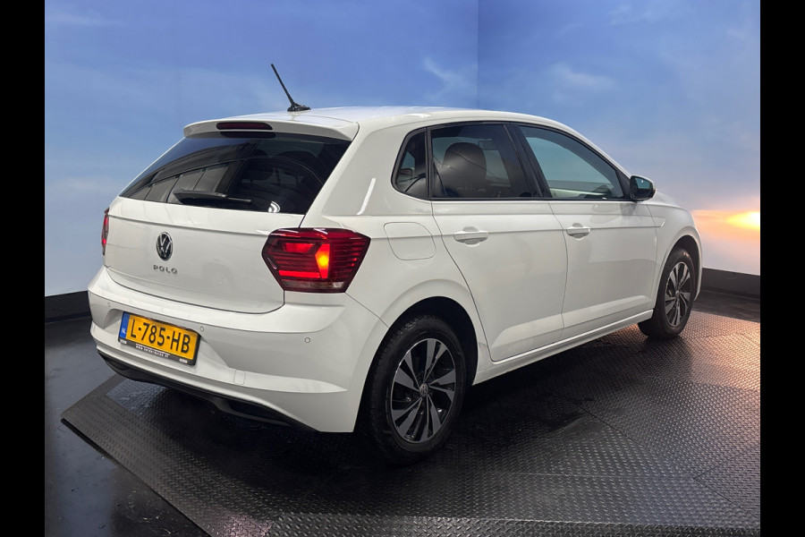 Volkswagen Polo 1.0 TSI Comfortline Business Navi | Clima | Cruise | Lichtmetaal | PDC