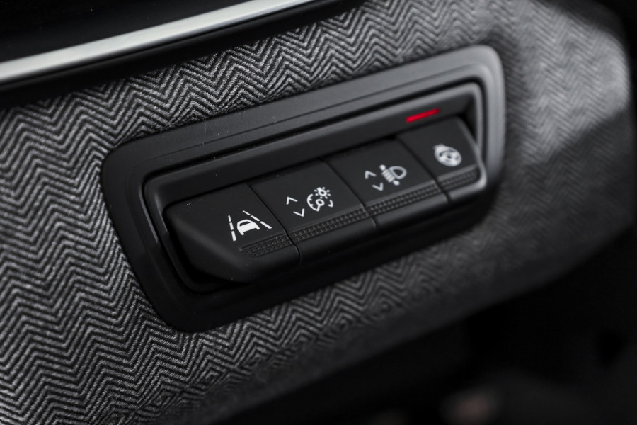 Renault Clio 1.0 TCe 90 PK GPF techno | Dig. Cockpit | Cruise | Stoel-+Stoelverw. | PDC | Camera | NAV + App. Connect | ECC | DAB | LM 16" | 2253