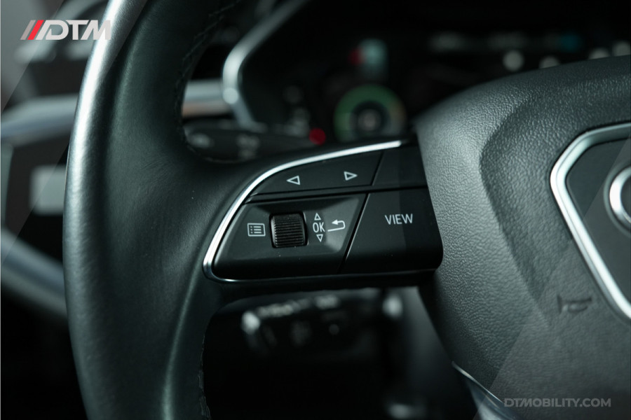 Audi Q3 Sportback 45TFSIe S-Edition | Panoramadak | Sfeerverlichting | 360 |