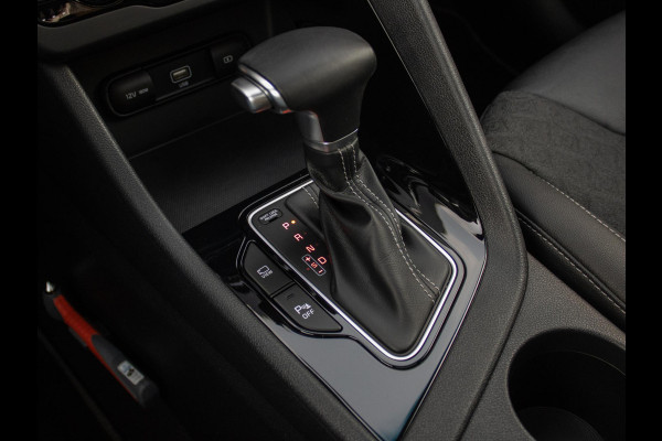 Kia Niro 1.6 GDi Hybrid Tech Edition Dynamicplusline | Stoel en stuurverwarming | Schuifkanteldak | Digitaal dashboard