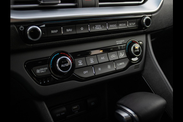 Kia Niro 1.6 GDi Hybrid Tech Edition Dynamicplusline | Stoel en stuurverwarming | Schuifkanteldak | Digitaal dashboard