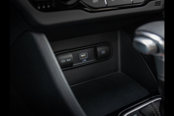 Kia Niro 1.6 GDi Hybrid Tech Edition Dynamicplusline | Stoel en stuurverwarming | Schuifkanteldak | Digitaal dashboard