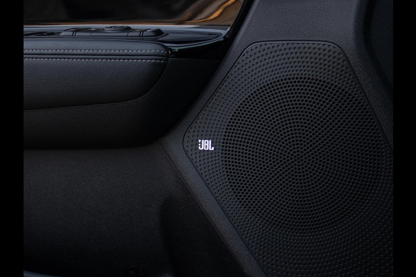 Kia Niro 1.6 GDi Hybrid Tech Edition Dynamicplusline | Stoel en stuurverwarming | Schuifkanteldak | Digitaal dashboard