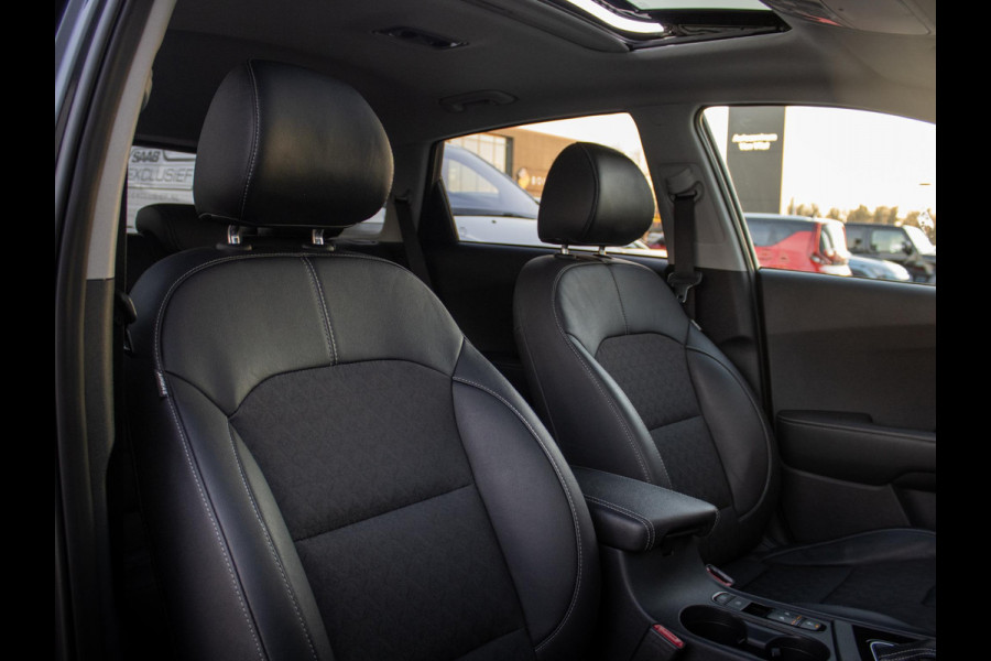 Kia Niro 1.6 GDi Hybrid Tech Edition Dynamicplusline | Stoel en stuurverwarming | Schuifkanteldak | Digitaal dashboard