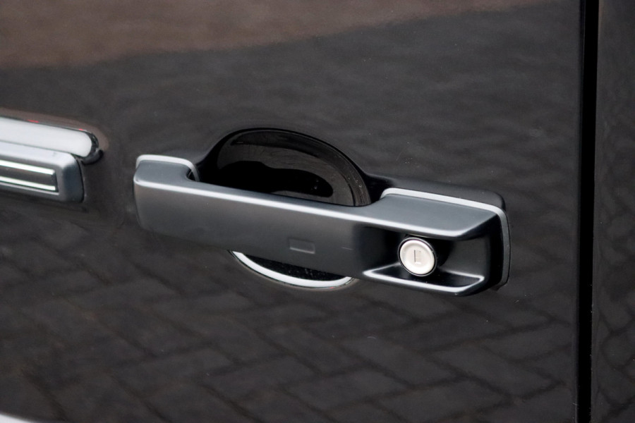 Mercedes-Benz G-Klasse 580 EQ Exclusive AMG Line 116 kWh | Techniekpakket | Winterpakket | Distronic | Burmester | Keyless Go | Schuifdak | Verwarmd Stuurwiel | Exclusief Leder |