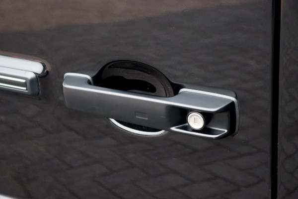 Mercedes-Benz G-Klasse 580 EQ Exclusive AMG Line 116 kWh | Techniekpakket | Winterpakket | Distronic | Burmester | Keyless Go | Schuifdak | Verwarmd Stuurwiel | Exclusief Leder |