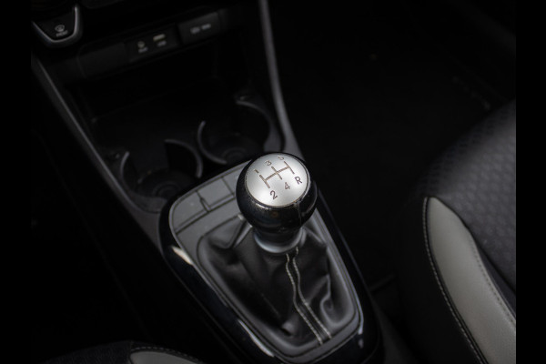 Kia Picanto 1.0 CVVT Design Edition Leder | Clima | Camera | Navi | LM Velgen 16" | Cruise