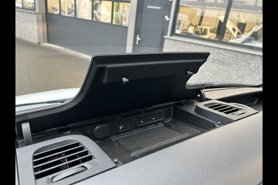 Mercedes-Benz Sprinter 317 CDI L2 H2 MBUX / 360 Camera / Navigatie / Parkeersensoren / Cruise control / Airco / 270 Graden achterdeuren