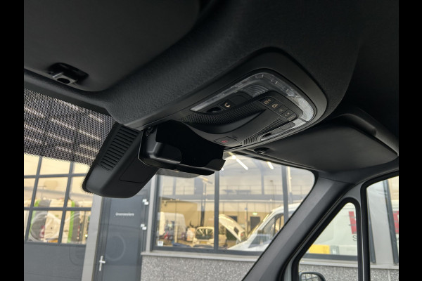 Mercedes-Benz Sprinter 317 CDI L2 H2 MBUX / 360 Camera / Navigatie / Parkeersensoren / Cruise control / Airco / 270 Graden achterdeuren