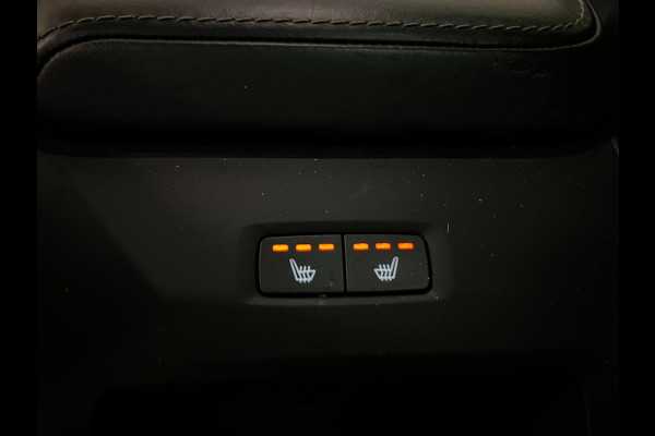 Volvo XC60 2.0 T8 Twin Engine AWD Inscription / BTW / B&W / Masaage