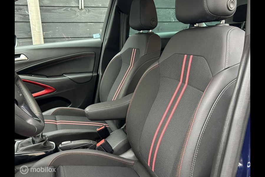 Opel Crossland 1.2 Turbo GS 110 PK LED / FM nav / Camera / 14.750 KM!!!