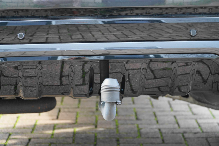 Land Rover Discovery Sport D150 2.0 R-Dynamic HSE 1STE. EIG.