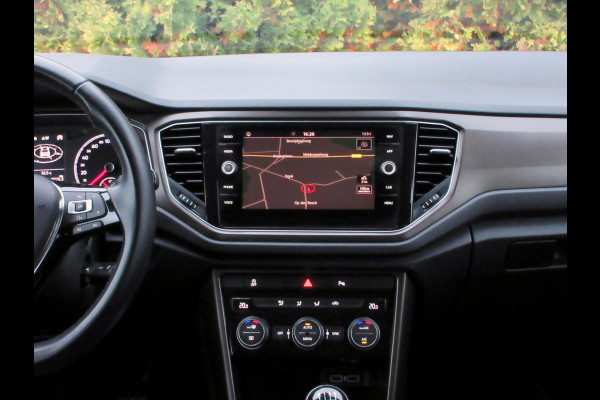 Volkswagen T-Roc 1.0 TSI Style *Navi*ECC*