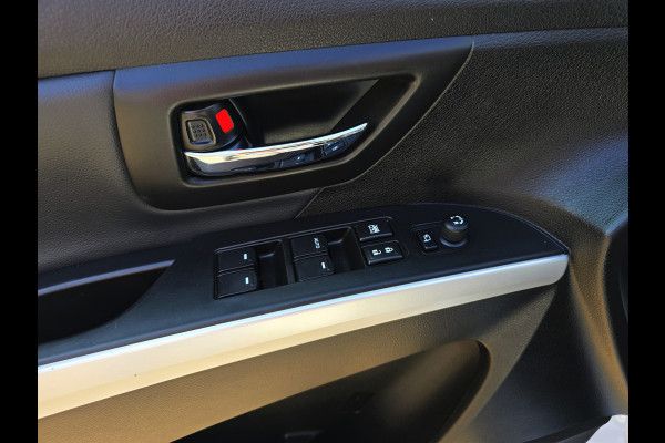 Suzuki S-Cross 1.4 Boosterjet AllGrip 4WD Style Smart Hybrid - 130 Pk - Automaat - Navi - Camera - Stoelverwarming