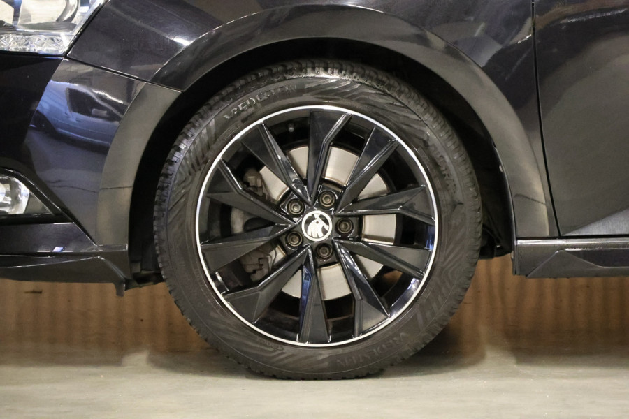 Škoda Fabia Combi 1.0 TSI Monte Carlo | CarPlay | PDC | LED | Trekhaak | Climatronic | LM Velgen | Sport stoelen | Nieuwe APK | NAP Logisch