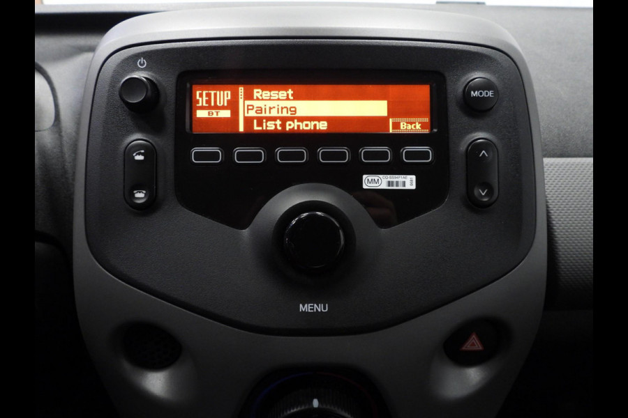 Peugeot 108 1.0 e-VTi Active Premium AIRCO/BLUETOOTH!