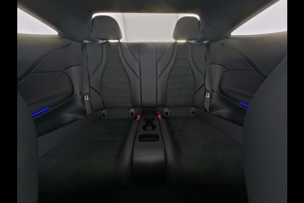 Mercedes-Benz CLE Coupé 300 e AMG Plug-In Hybride AMG Line Premium Plus | Night Pakket | Trekhaak | Distronic | Panorama Schuif-Kanteldak | Stuur en Stoelverwarming. Inclusief 24 maanden MB Certified garantie voor Europa.