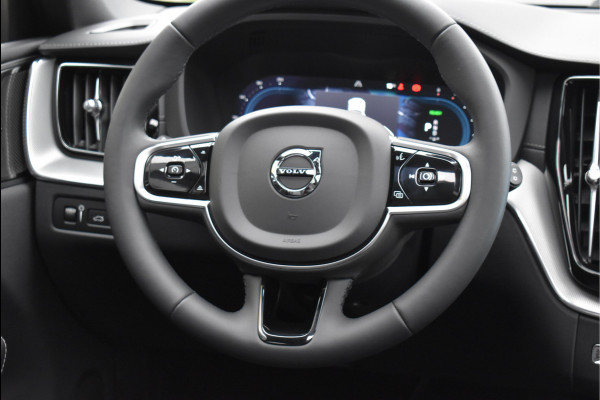 Volvo XC60 2.0 Recharge T8 AWD R-Design 455 Pk Pano Luchtvering Trekhaak Keyless Leder 21 Inch