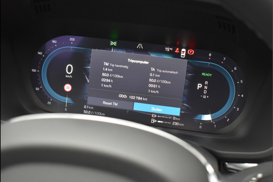 Volvo XC60 2.0 Recharge T8 AWD R-Design 455 Pk Pano Luchtvering Trekhaak Keyless Leder 21 Inch