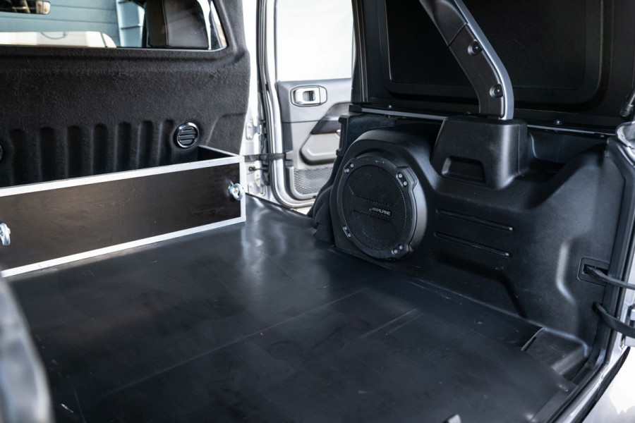 Jeep Wrangler 2.2 D BRUTE Richmond / Grijs kenteken / Liftkit / Ex Btw