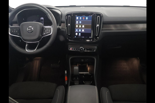 Volvo C40 RECHARGE TWIN INTRO AWD 78 KW/408 PK ACCU 92% BIJNA 2022.GARANTIE TOT 2032** 1800 KG TREKGEWICHT. PANODAK