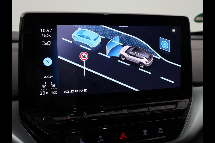 Volkswagen ID.4 First 77 kWh 1st EDITION + WEGKL. TREKHAAK | 20 INCH | CAMERA | STOELVERW. | APPLE CARPLAY