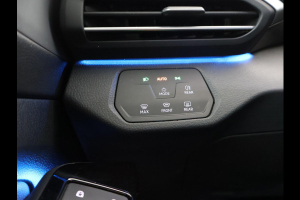 Volkswagen ID.4 First 77 kWh 1st EDITION + WEGKL. TREKHAAK | 20 INCH | CAMERA | STOELVERW. | APPLE CARPLAY