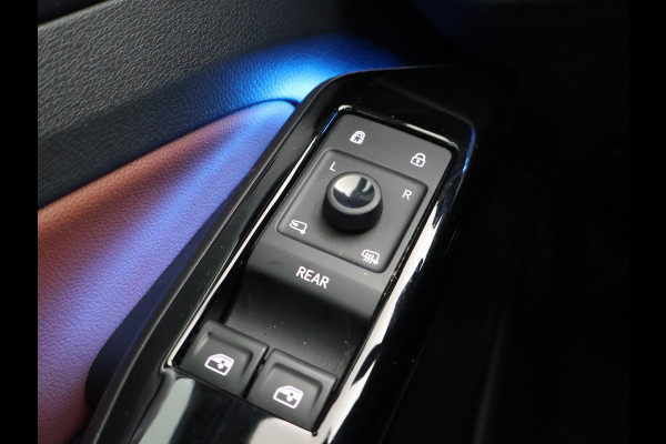 Volkswagen ID.4 First 77 kWh 1st EDITION + WEGKL. TREKHAAK | 20 INCH | CAMERA | STOELVERW. | APPLE CARPLAY