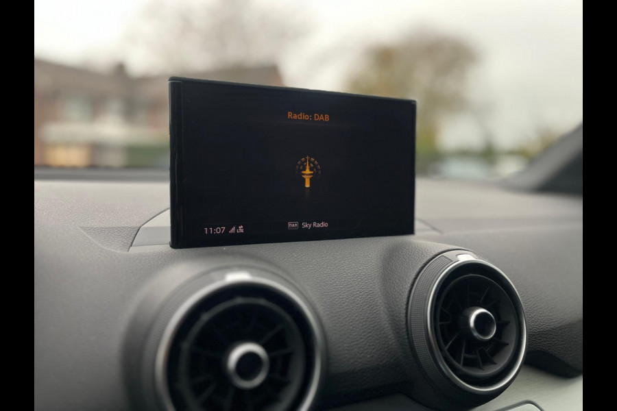 Audi Q2 2.0 TFSI quattro Pro Line S, Automaat, B&O, Camera, Trekhaak, Navi, Cruise