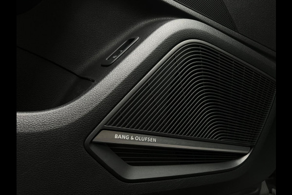 Audi Q2 2.0 TFSI quattro Pro Line S, Automaat, B&O, Camera, Trekhaak, Navi, Cruise