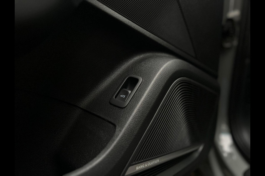 Audi Q2 2.0 TFSI quattro Pro Line S, Automaat, B&O, Camera, Trekhaak, Navi, Cruise