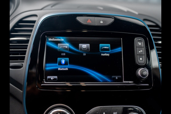 Renault Captur 1.2 TCe Intens | Trekhaak afnb. | Dodehoek sensoren | Camera | PDC V&A | Prijs Rijklaar!!