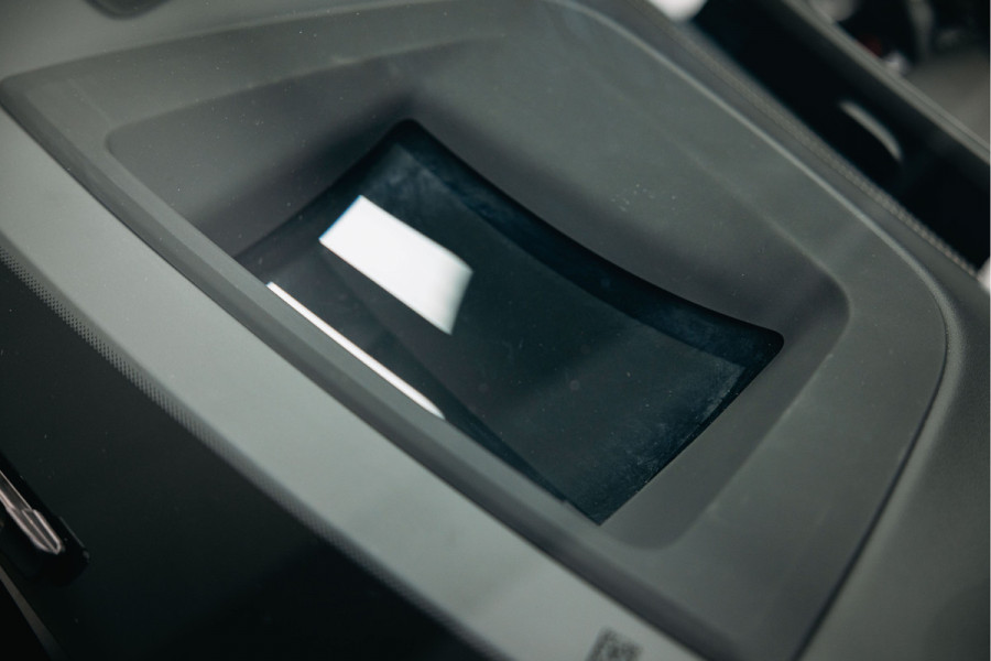 BMW X5 xDrive50e | Luxe stoelen | Luchtvering | Dravit Grau | Trekhaak | Stuur en stoelverwarming | Harman/Kardon |