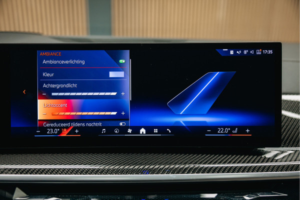 BMW X5 xDrive50e | Luxe stoelen | Luchtvering | Dravit Grau | Trekhaak | Stuur en stoelverwarming | Harman/Kardon |