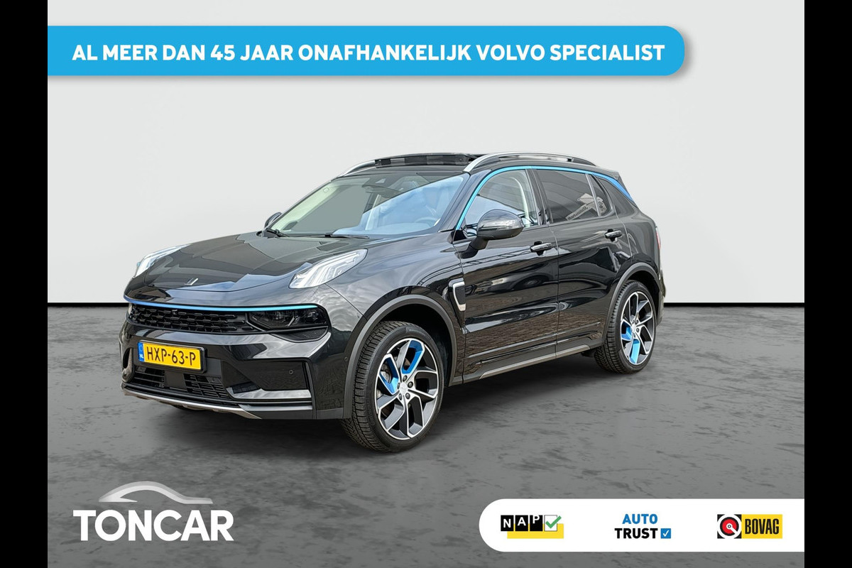 Lynk & Co 01 1.5 Plug in Hybrid 261pk | SkyRoof | 360° Camera | Climate Pack | Pilot Assist | Park Assist | Carplay Android auto