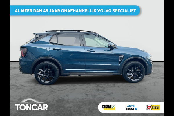 Lynk & Co 01 1.5 Plug in Hybrid Black Line| SkyRoof | Camera | Climate Pack | Pilot Assist | Park Assist | Carplay Android auto