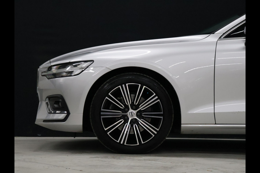 Volvo V60 2.0 B3 Inscription [TREKHAAK INKLAPBAAR, MEMORY SEAT, HARMAN/KARDON, APPLE CARPLAY, ANDROID, STUURVERWARMING, CAMERA, ADAPTIVE CRUISE, STOELVERWARMING, VOL LEDER, PDC V+A, CLIMATE, NIEUWSTAAT]