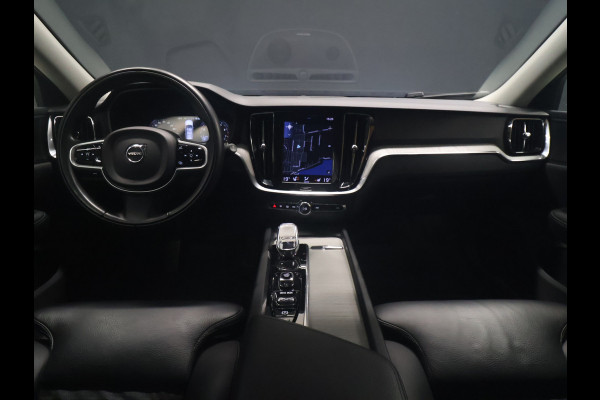 Volvo V60 2.0 B3 Inscription [TREKHAAK INKLAPBAAR, MEMORY SEAT, HARMAN/KARDON, APPLE CARPLAY, ANDROID, STUURVERWARMING, CAMERA, ADAPTIVE CRUISE, STOELVERWARMING, VOL LEDER, PDC V+A, CLIMATE, NIEUWSTAAT]