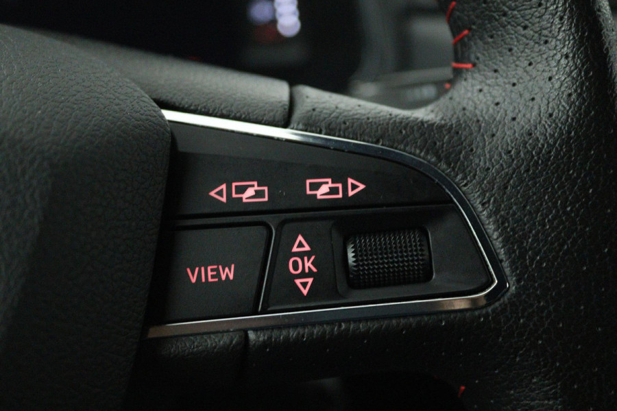 Seat Ibiza 1.0 TSI FR Business Intense (DIGITALE COCKPIT, NAVIGATIE, ACHTERUITRIJCAMERA, PARKEERSENSOREN, CRUISE CONTROL)