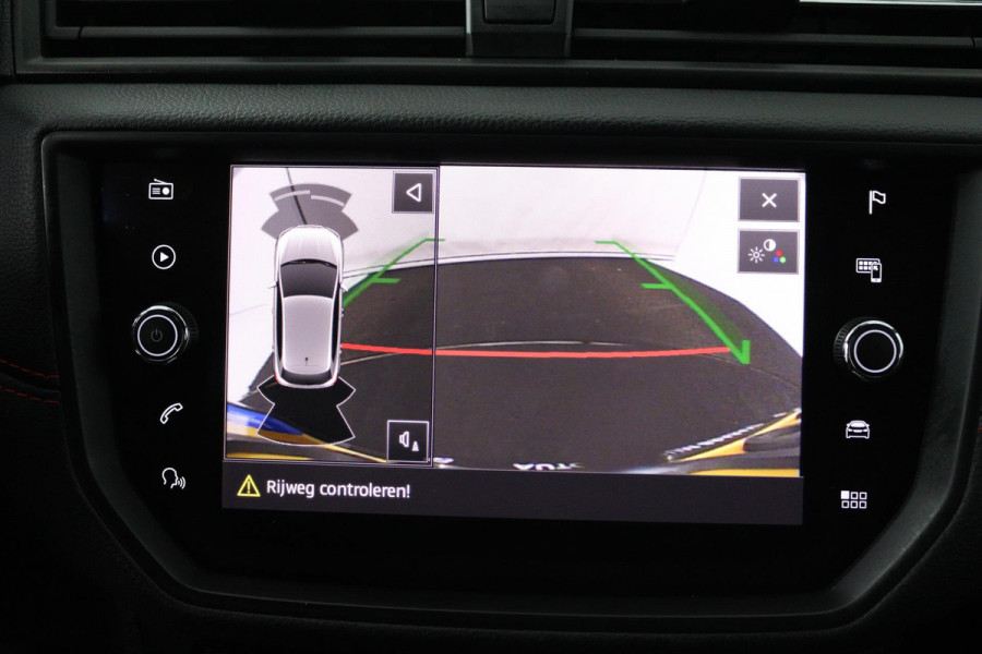 Seat Ibiza 1.0 TSI FR Business Intense (DIGITALE COCKPIT, NAVIGATIE, ACHTERUITRIJCAMERA, PARKEERSENSOREN, CRUISE CONTROL)