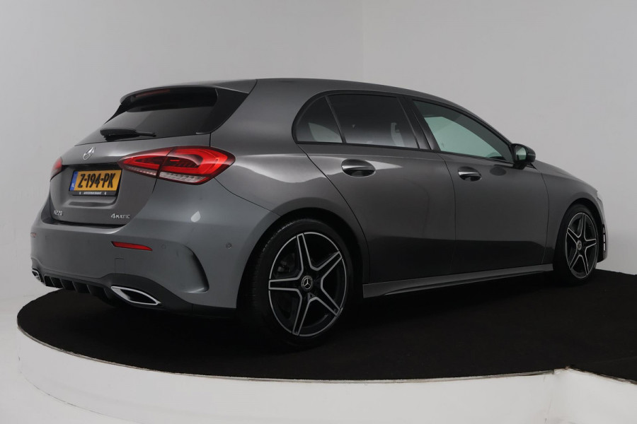 Mercedes-Benz A-Klasse 220 4MATIC Premium Plus (PANORAMADAK, SFEERVERLICHTING, STOELVERWARMING, BURMESTER, ACHTERUITRIJCAMERA)