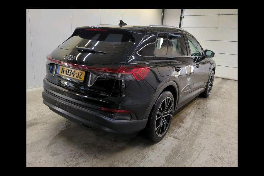 Audi Q4 e-tron 35 Launch edition 55 kWh | 170 PK | 92.639km |