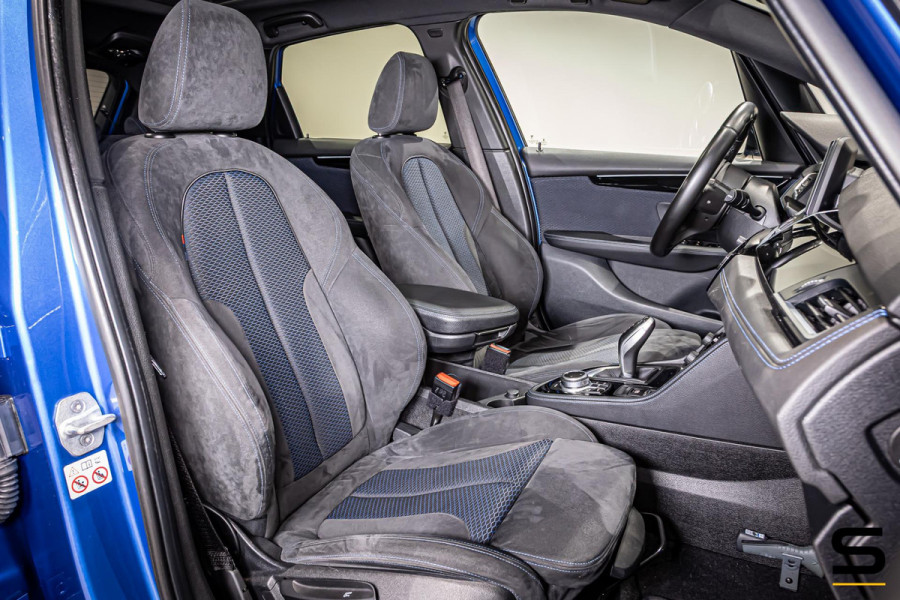 BMW 2 Serie Active Tourer 218i|M-sport|NAP|Cam|Pano|HIFI|Trek