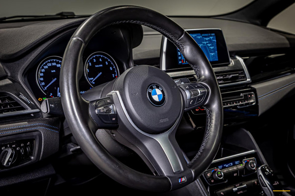 BMW 2 Serie Active Tourer 218i|M-sport|NAP|Cam|Pano|HIFI|Trek