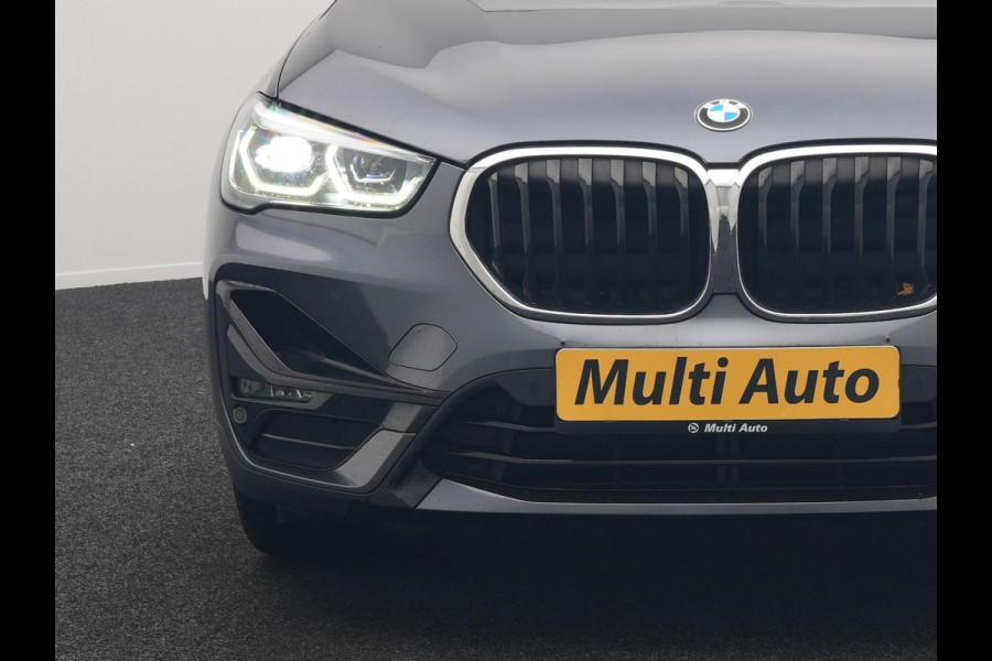 BMW X1 xDrive25e Sportline Plug In Hybrid 221pk Dealer O.H. PHEV | Trekhaak | Camera | Sfeerverlichting | Keyless | Sportstoelen Verwarmd | LED Koplampen | Cruise Control | Navigatie | DAB |